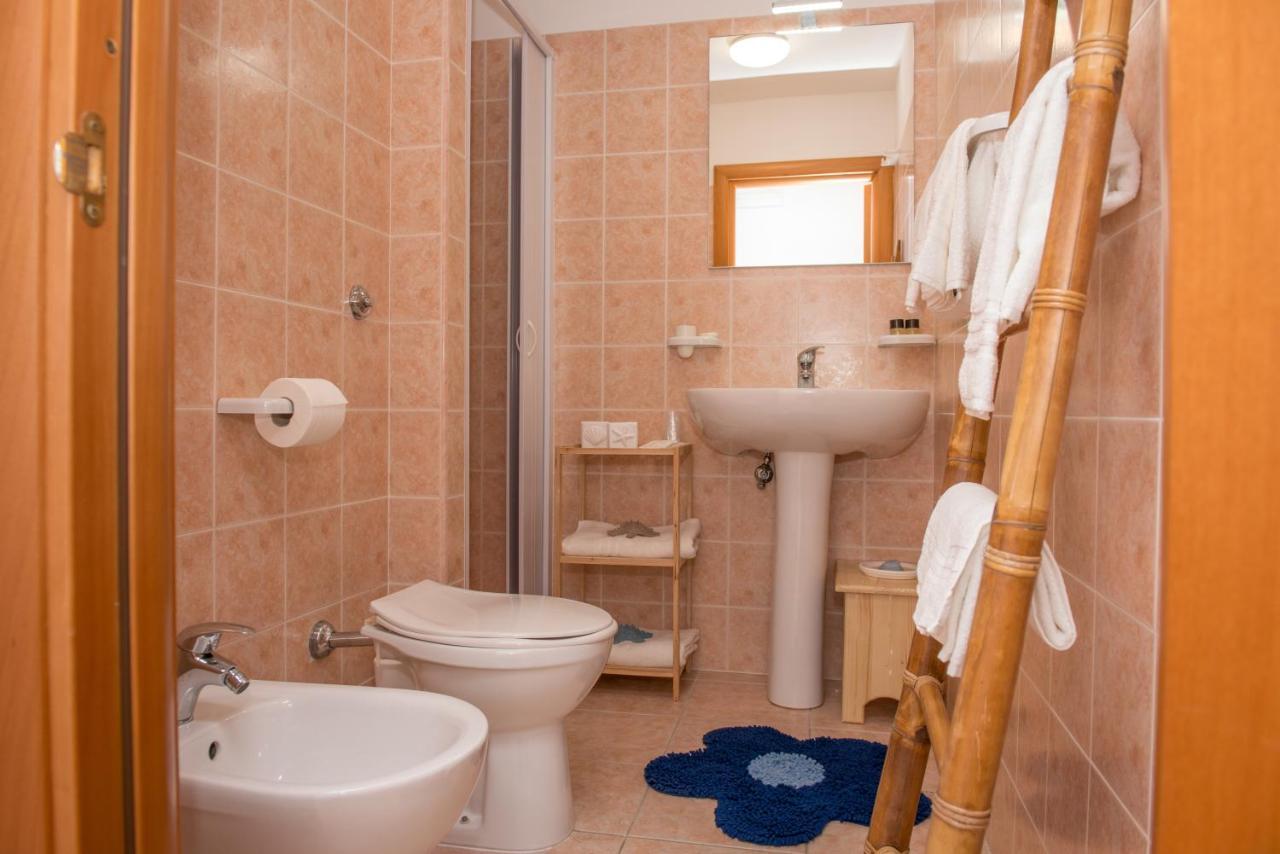 Al Faro Guest House Vieste Ngoại thất bức ảnh