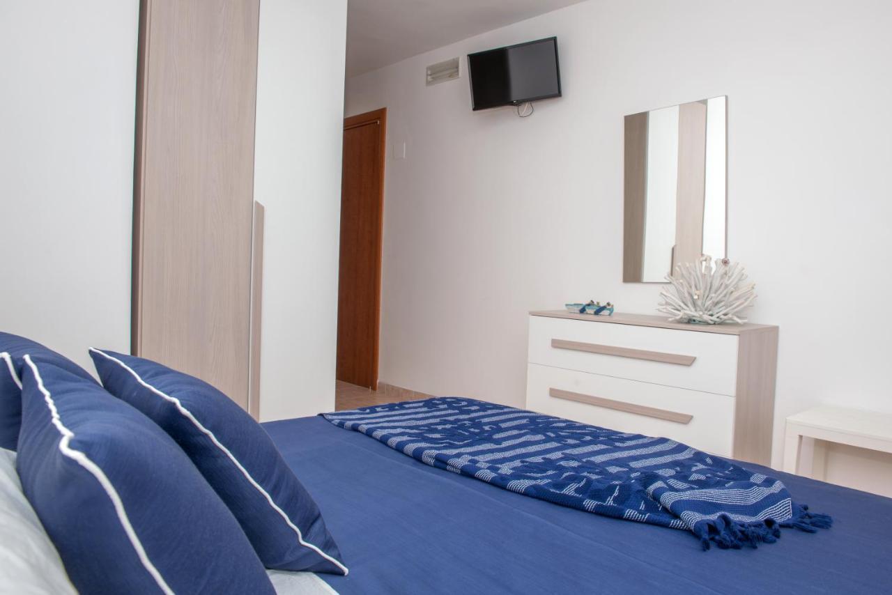 Al Faro Guest House Vieste Ngoại thất bức ảnh